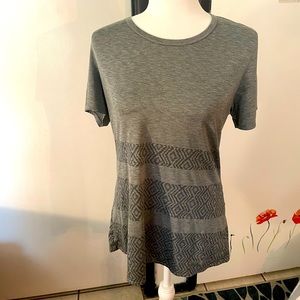 Marmot athletic heather grey t-shirt with tribal print